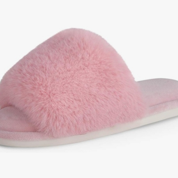 Light Pink Fuzzy Woman's House Slippers NWTs Barbie Pink - Picture 6 of 9
